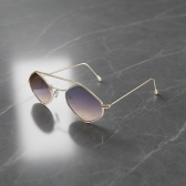 Óculos de Sol Proteção UV400 - Dourado Lentes Degradê